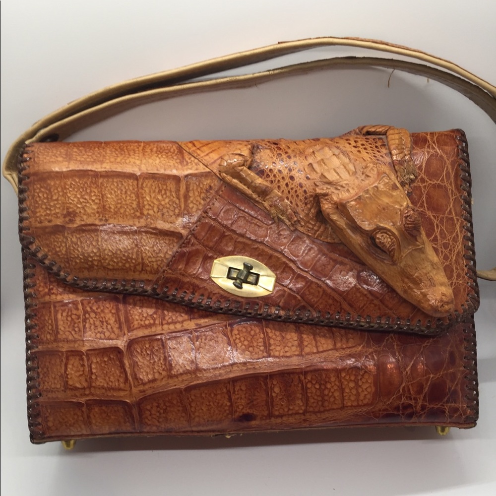 🔥 Vintage Alligator Purse